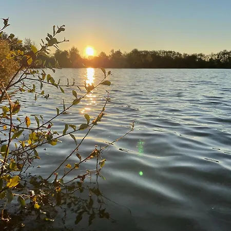 Tente Luxe Avec Jacuzzi Vue 3 Luxury tent *