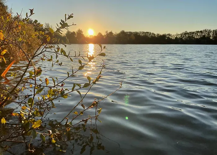 Tente Luxe Avec Jacuzzi Vue 3 Campismo de Luxo *